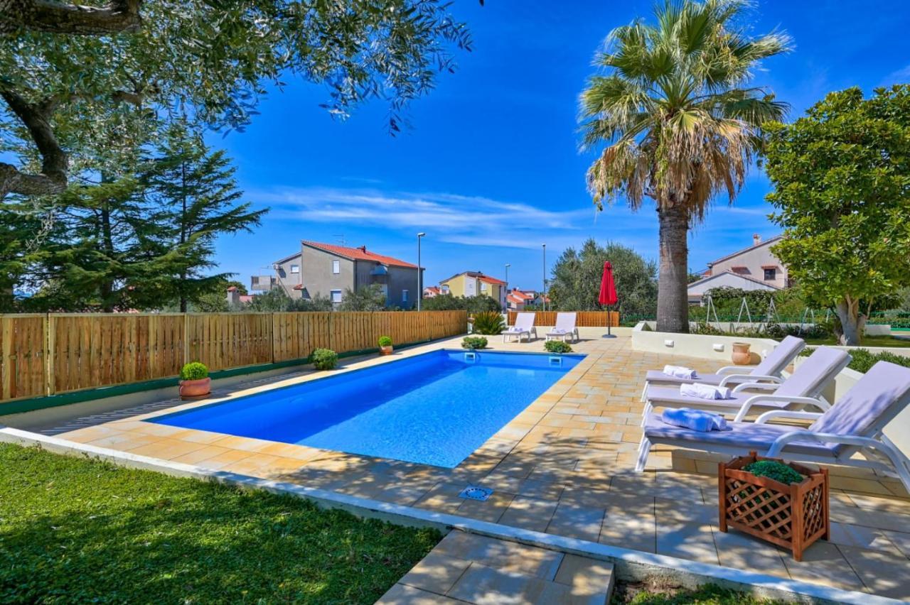 Villa Oscar, ザダル エクステリア 写真